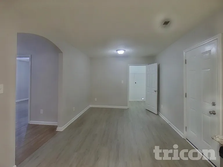 7112 Windsong Way — Photo 6
