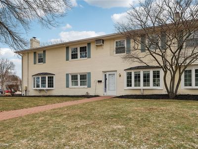 6 Meadowlawn Dr UNIT 15, Mentor, OH, 44060