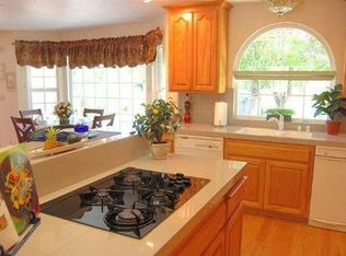 1085 Apollo Way, Sebastopol, CA 95472