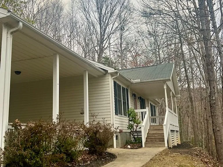 20 Rocky Creek Trl — Photo 2
