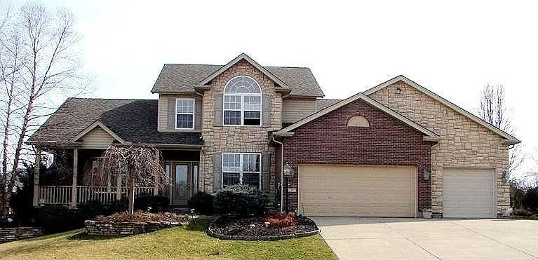 Beautiful brick and stone home in Cherokee Estate Pool Community