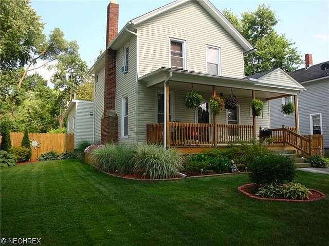 1st image of 213 Glenwood St