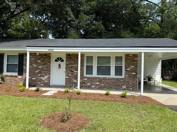 12506 King Palm Dr, Savannah, GA 31419