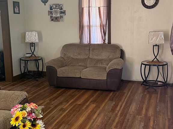 3rd image of 202 S Logan Blvd