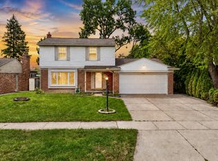 4728 Stilwell Dr, Warren, MI 48092