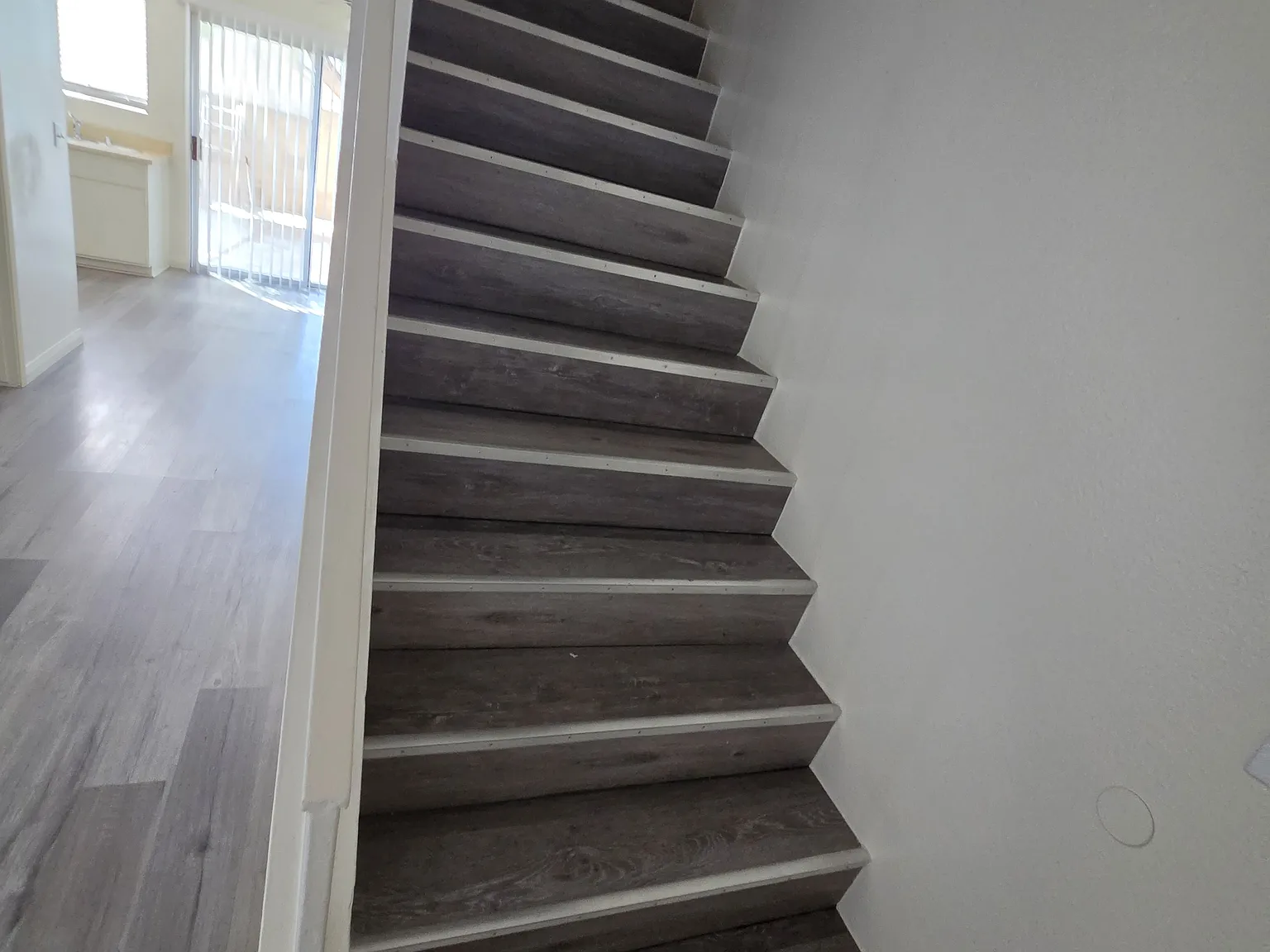 2 bed, 1.5 bath, 1100 sqft, $2,350 — Photo 3