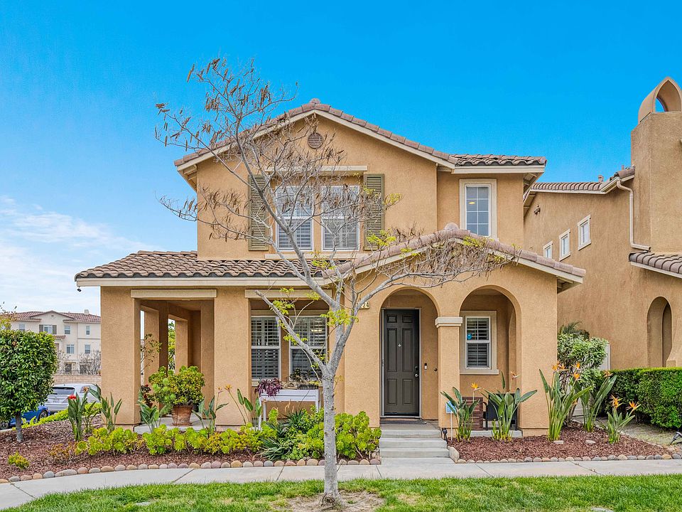 1st image of 1224 Los Olivos St