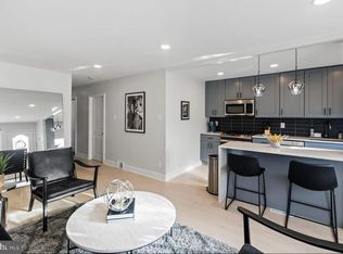 214 Acres Dr, Ridley Park, PA 19078