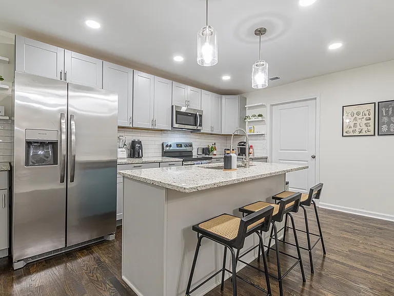 1215 Anchor Ter SW — Photo 28