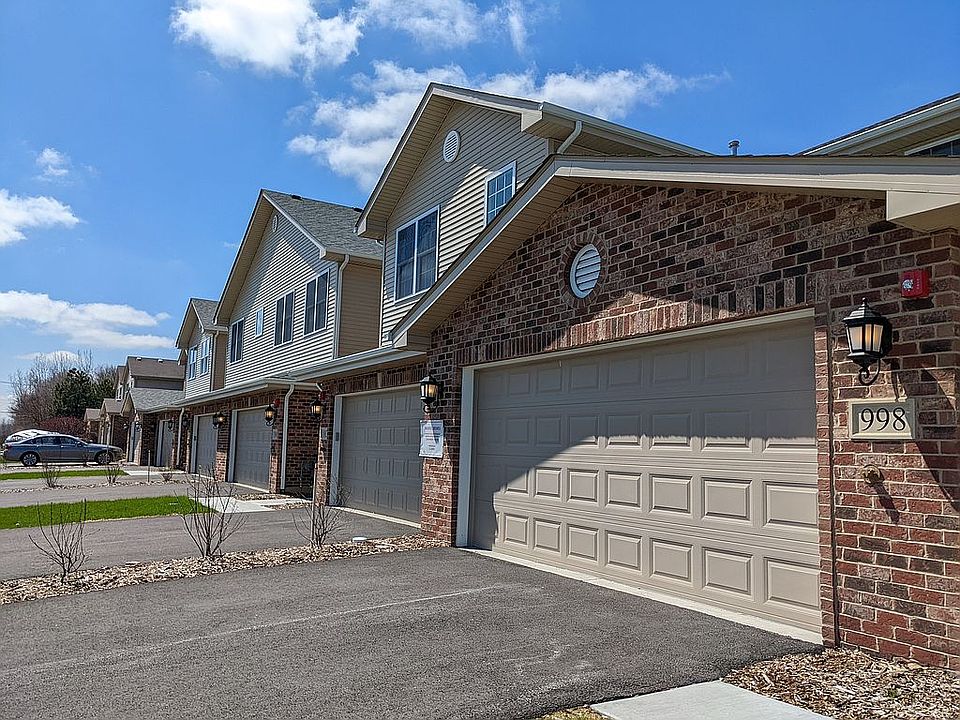 1st image of 969 Regent Dr
