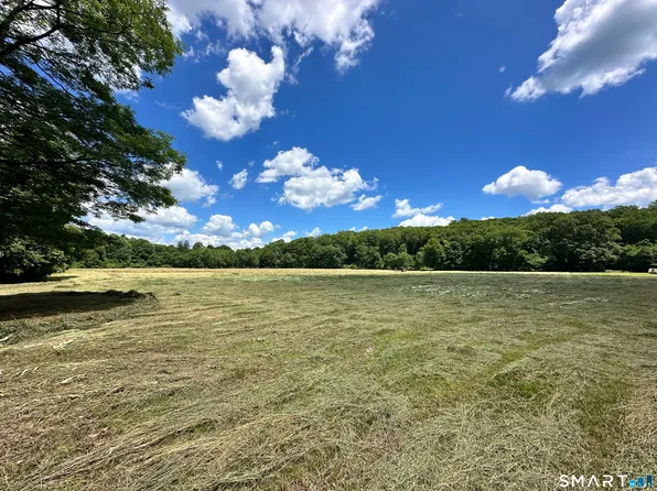 Westbrook Road, Essex, CT 06426