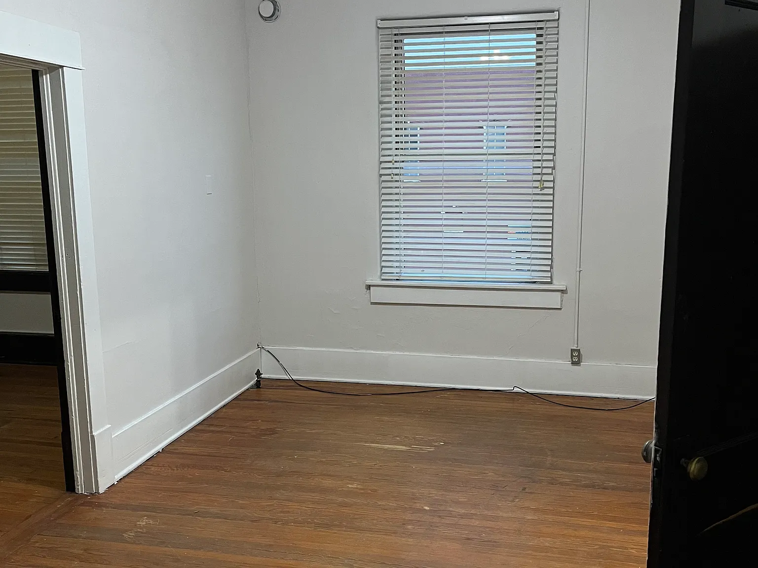 2 bed, 1500 sqft, $850 — Photo 2