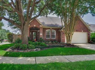 13903 Charlton Way Dr, Houston, TX 77077