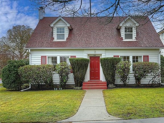 3rd image of 2119 N Union Avenue