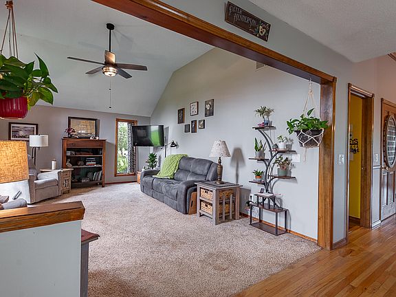 3rd image of 311 Northview Road