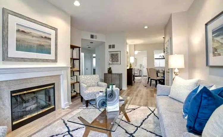 1392 Danville Blvd — Photo 2