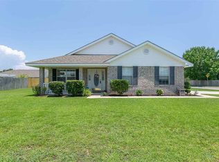 3744 Victorian Blvd, Gulf Breeze, FL 32563