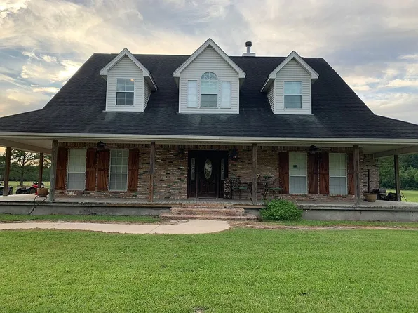 15142 Atlantic Rd, Sour Lake, TX 77659