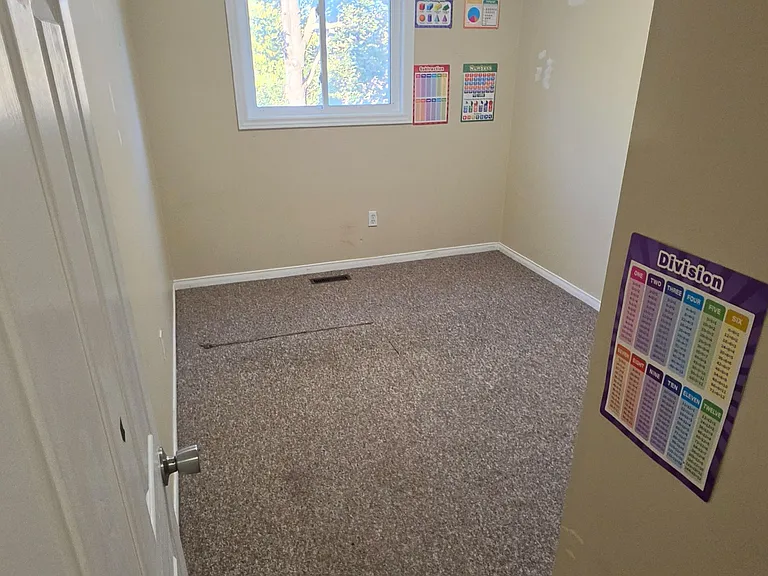 531 High St #10 — Photo 25