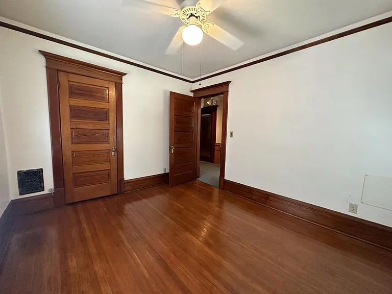 431 N Cherry St — Photo 18