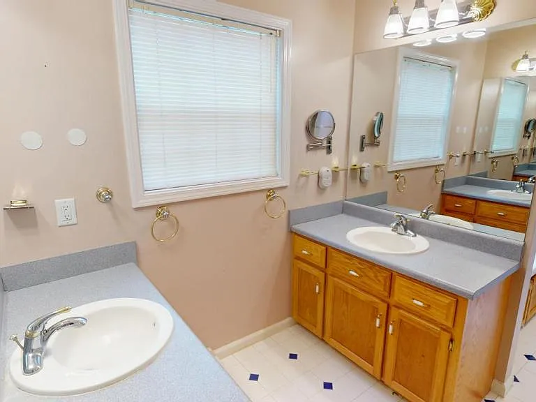 206 Myrick Dr — Photo 19