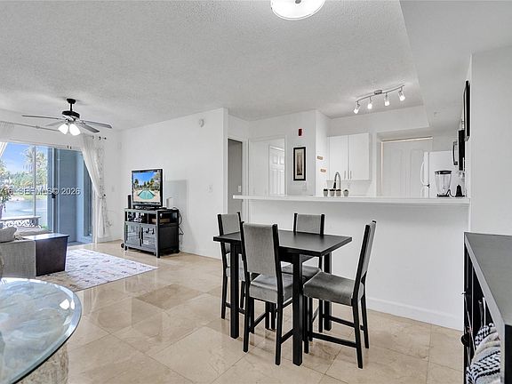 5th image of 2640 S University Dr APT 112