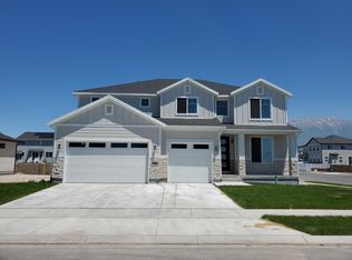116 W Sycamore Ln, Vineyard, UT 84059