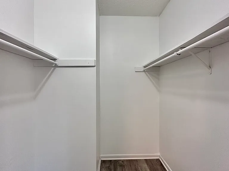 814 Twin Oaks Way #315 — Photo 10