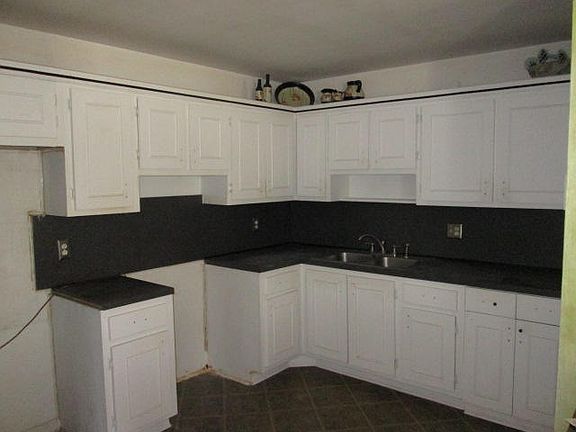 2nd image of 5773 La Pinata Blvd APT A-1