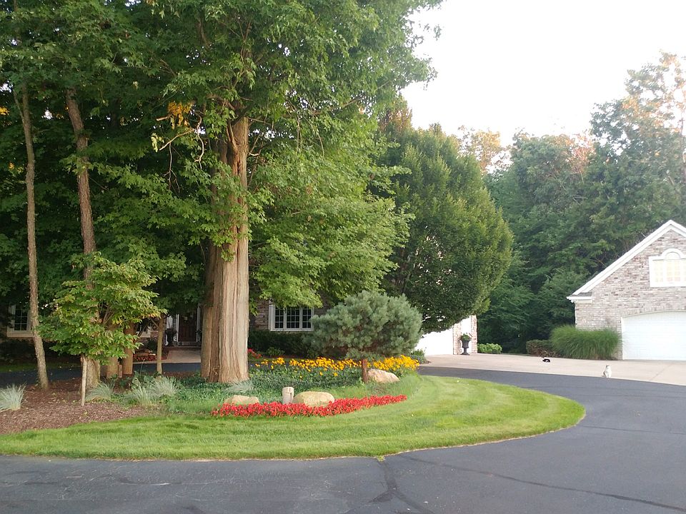 1st image of 5600 Lamont Farm Dr