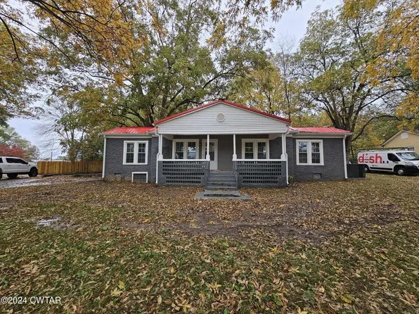 302 E Walnut St, Dyer, TN 38330