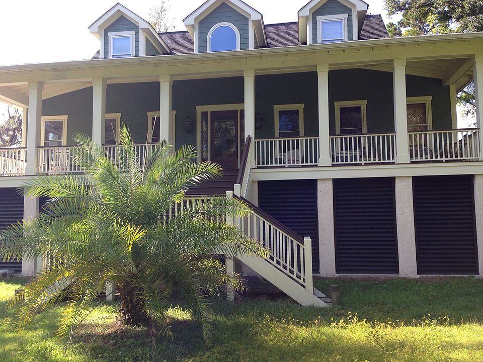 2nd image of 2201 Roper Rd