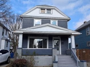 9824 Zimmer Ave, Cleveland, OH
