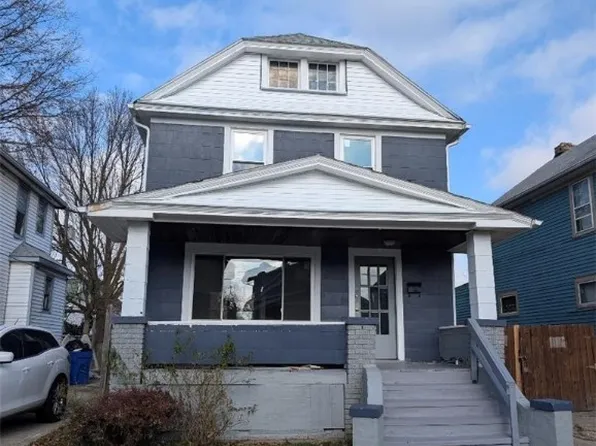 9824 Zimmer Ave, Cleveland, OH 44102