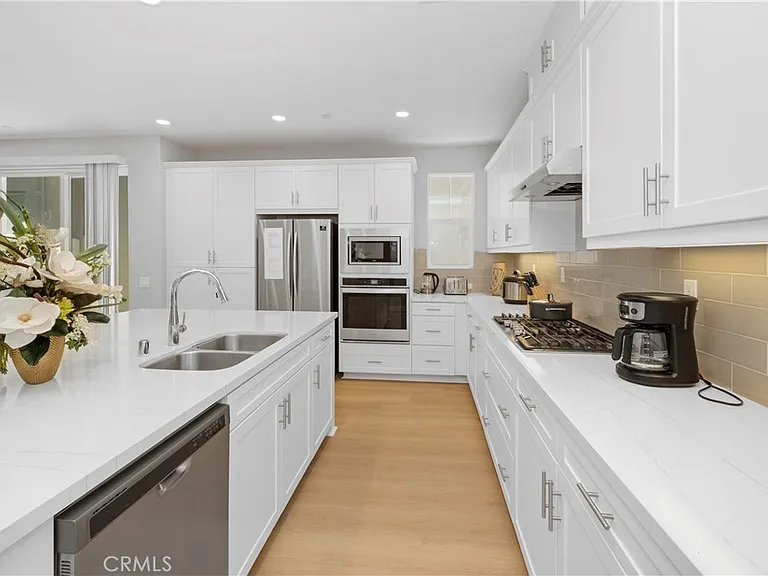 136 Modjeska — Photo 8