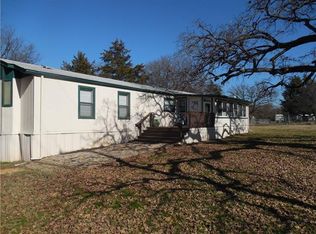2804 Recreation Rd #3, Bonham, TX 75418