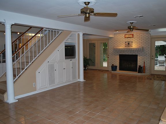 1 of 3 living areas