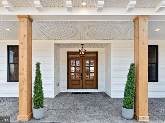 3rd image of 32 Shawl Dr Lot 82
