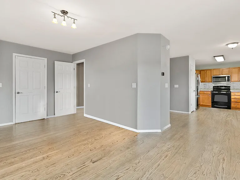 2510 Brenton Dr — Photo 18