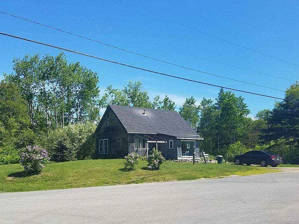 503 Dyers Bay Rd