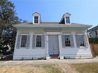 2037 Ursulines Ave, New Orleans, LA 70116