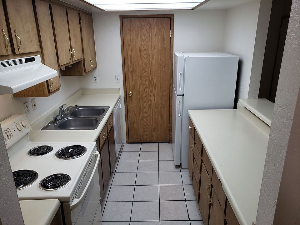 1st image of 116 Orland St #5