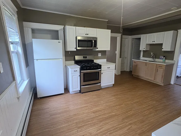 282 Hamilton St #3 — Photo 15