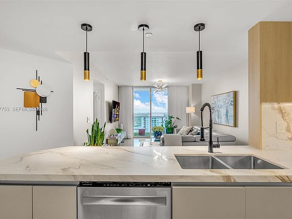 4th image of 1250 S Miami Ave APT 2305