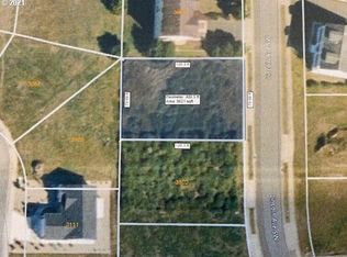 3080 Lincoln Ave SW, Bandon, OR 97411