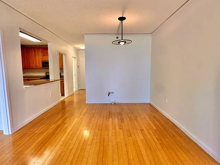 45 River Dr S #803 — Photo 8