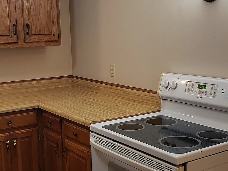 2 S Main St #1 — Photo 7