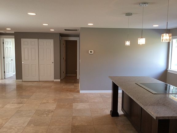 4th image of 12624 106th Avenue Ct E