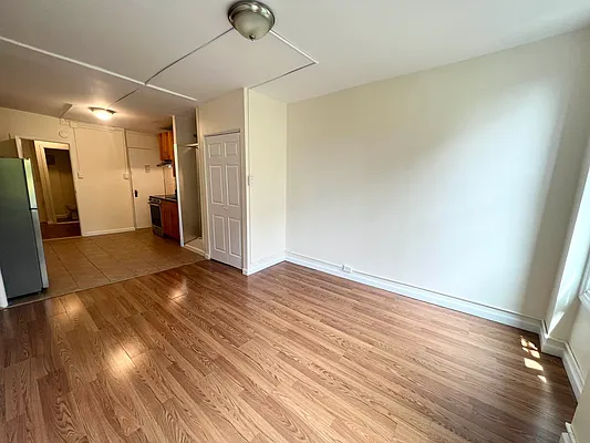 Rented by Oxford Property Group | media 3