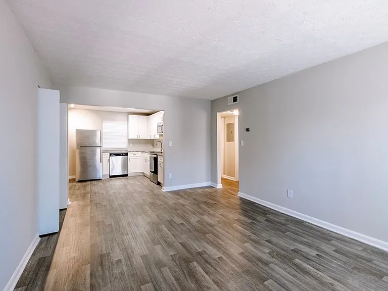 Westside Court | Modern Living in the Heart of Westside — Photo 43